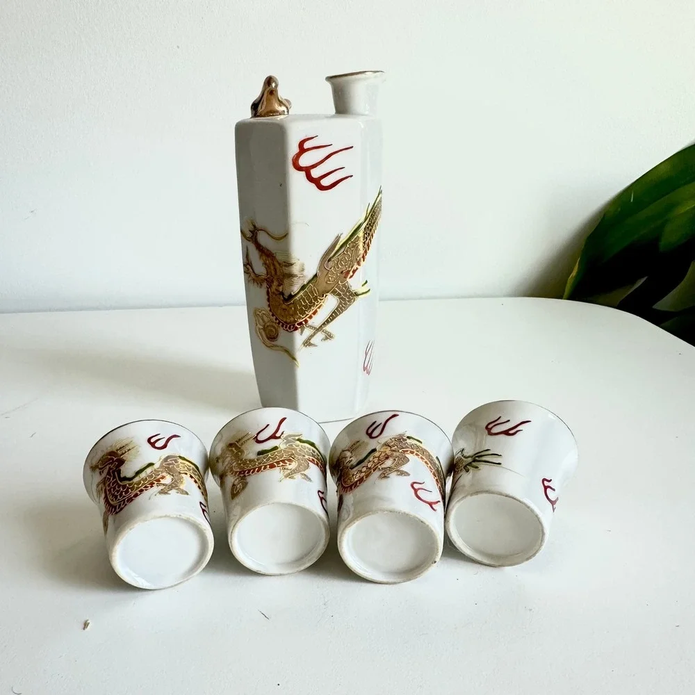 Vintage Japanese Porcelain‎ Sake Set Hexagonal Dragon Decanter 4 Cups Gold Trim